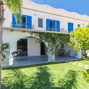  Villa Oliana